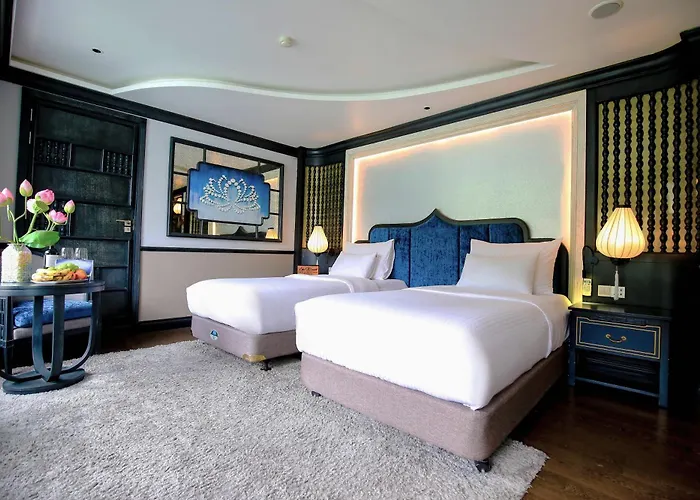 Khu nghỉ mát Lotus D'orient Cruise Hạ Long