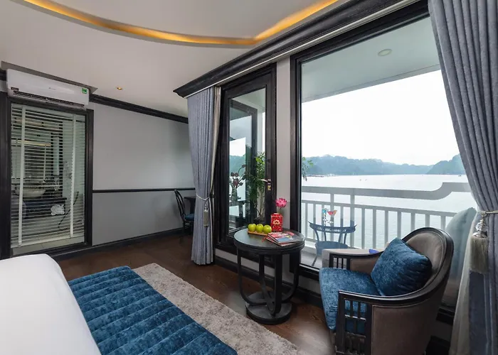 Khu nghỉ mát Lotus D'orient Cruise 5*