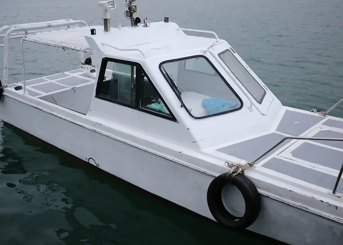 Lotus D'orient Cruise Khu nghỉ mát 5*