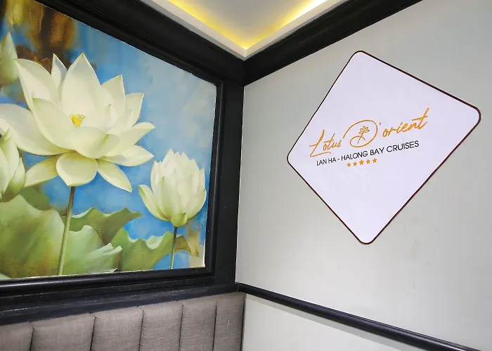 Lotus D'orient Cruise 5* Hạ Long